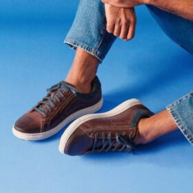 Baskets à lacets Mapstone pour homme en cuir acajou