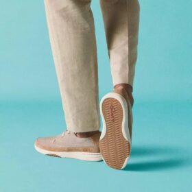 Baskets mixtes Easeway Lace Sand | clarks US