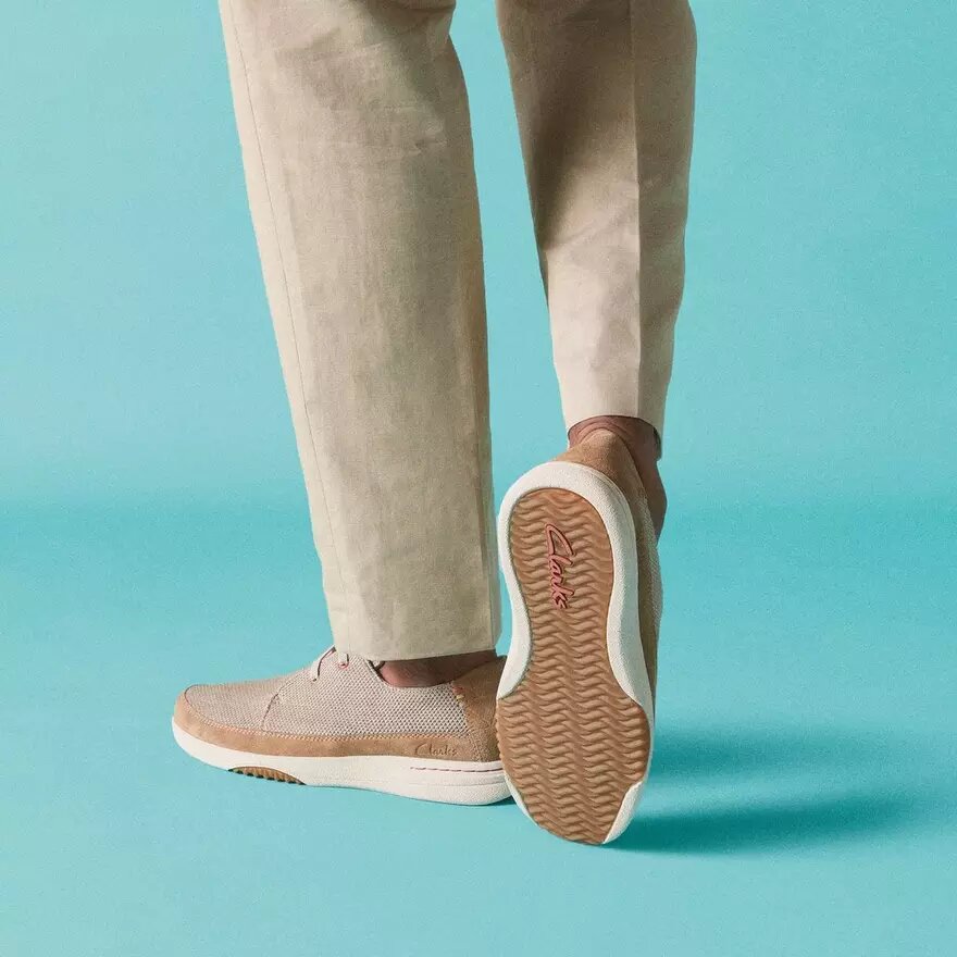 Baskets mixtes Easeway Lace Sand | clarks US Baskets mixtes Easeway Lace Sand | clarks US