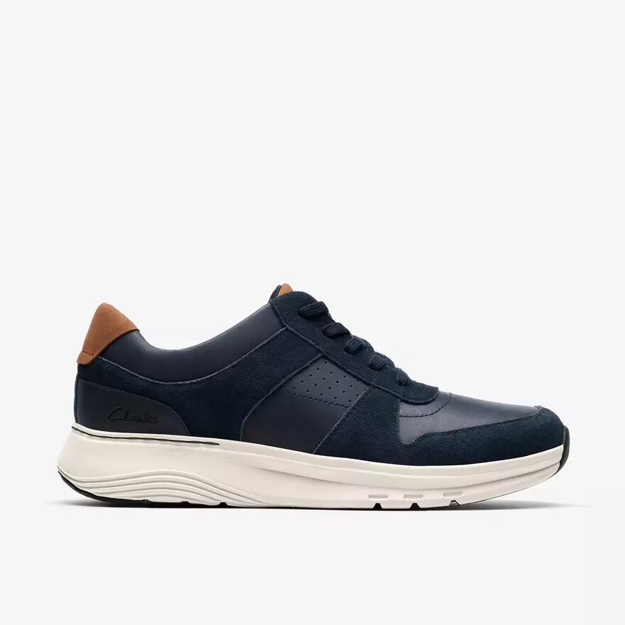 Baskets Motion Trek Go bleu marine pour homme Baskets Motion Trek Go bleu marine pour homme