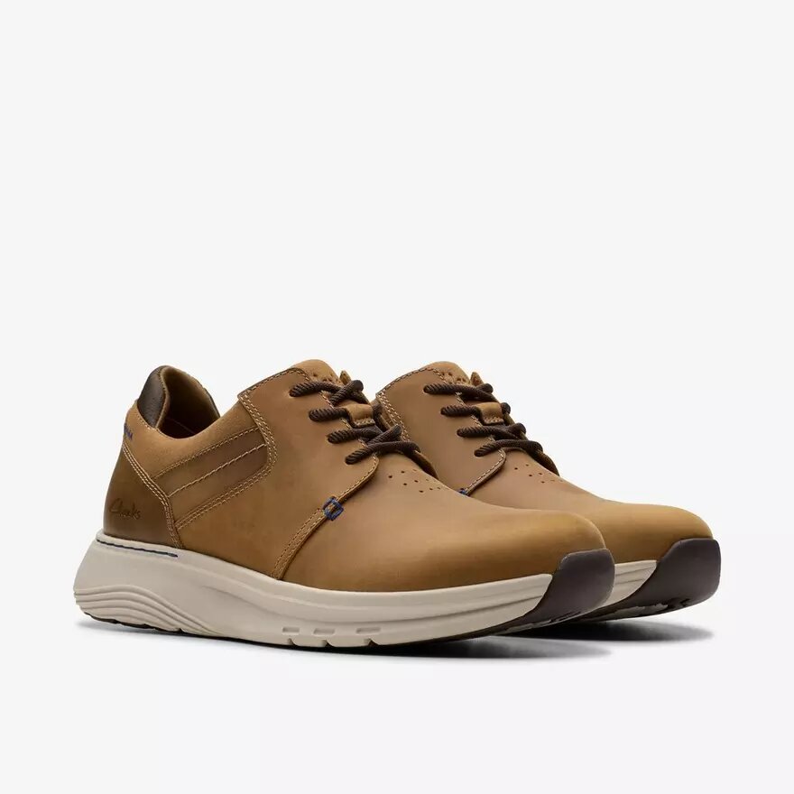 Baskets Motion Trek Pt en cuir beige foncé pour homme Baskets Motion Trek Pt en cuir beige foncé pour homme
