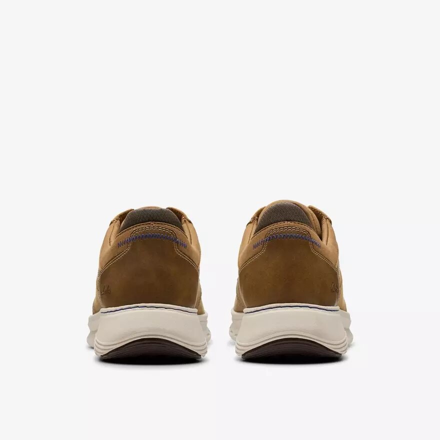 Baskets Motion Trek Pt en cuir beige foncé pour homme Baskets Motion Trek Pt en cuir beige foncé pour homme