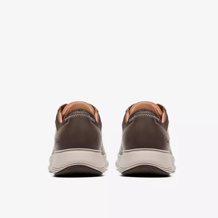 Baskets Motion Trek Pt Taupe pour homme Baskets Motion Trek Pt Taupe pour homme