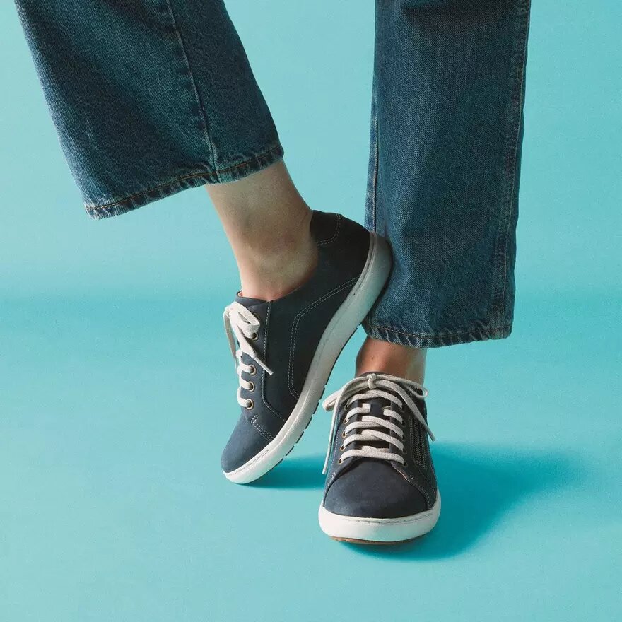 Baskets Nalle Lace en nubuck bleu marine pour femme Baskets Nalle Lace en nubuck bleu marine pour femme