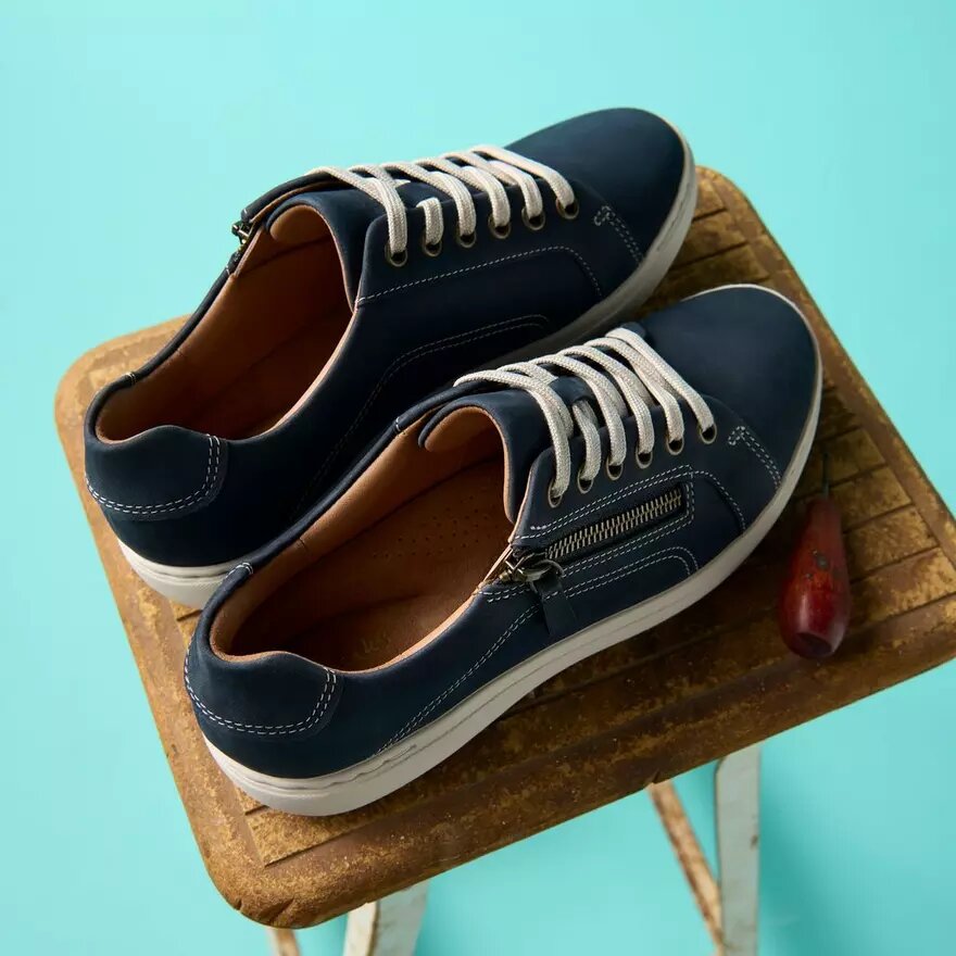 Baskets Nalle Lace en nubuck bleu marine pour femme Baskets Nalle Lace en nubuck bleu marine pour femme
