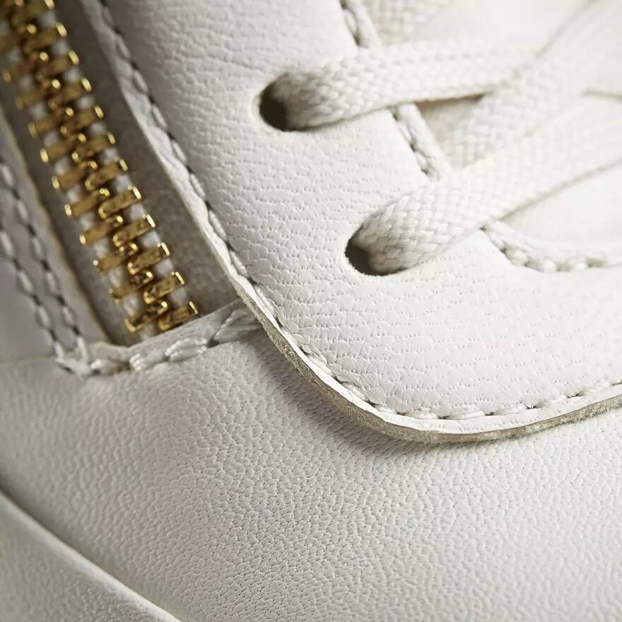 Baskets Tivoli Zip pour femme en cuir blanc cassé Baskets Tivoli Zip pour femme en cuir blanc cassé