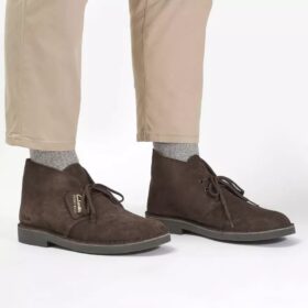 Bottes Desert Boot Evo pour homme en daim marron foncé, style chukka