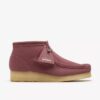 Bottes Wallabee pour femme. Daim marron rosé Bottes Wallabee pour femme. Daim marron rosé