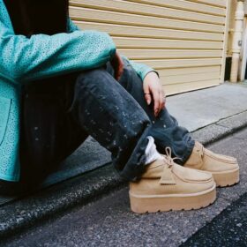 Bottes Wallabees Meare Elvtd pour femme en daim érable