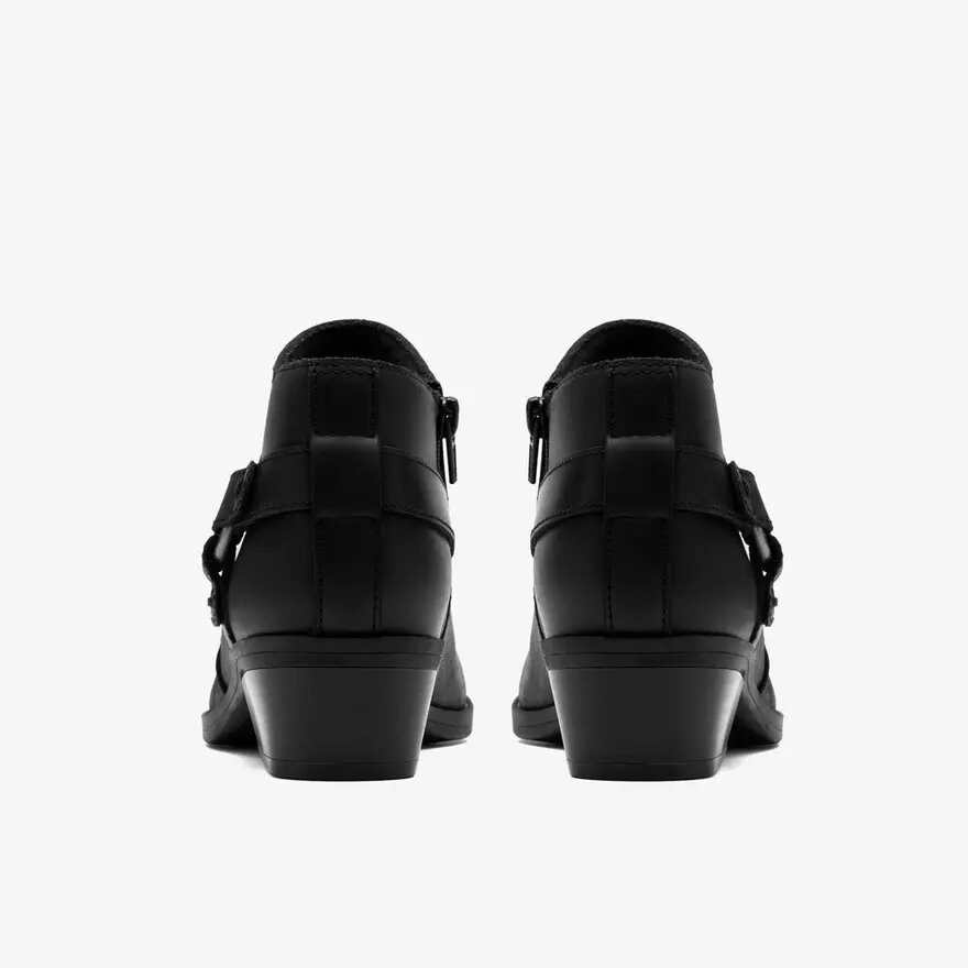 Bottines Danyelle Gema en cuir huilé noir pour femme Bottines Danyelle Gema en cuir huilé noir pour femme