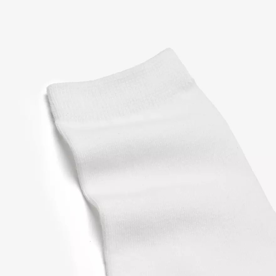 Chaussettes mi-mollet couleur crème Chaussettes mi-mollet couleur crème