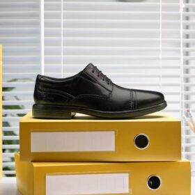 Chaussure Richelieu Dresslite Cap en cuir noir pour homme