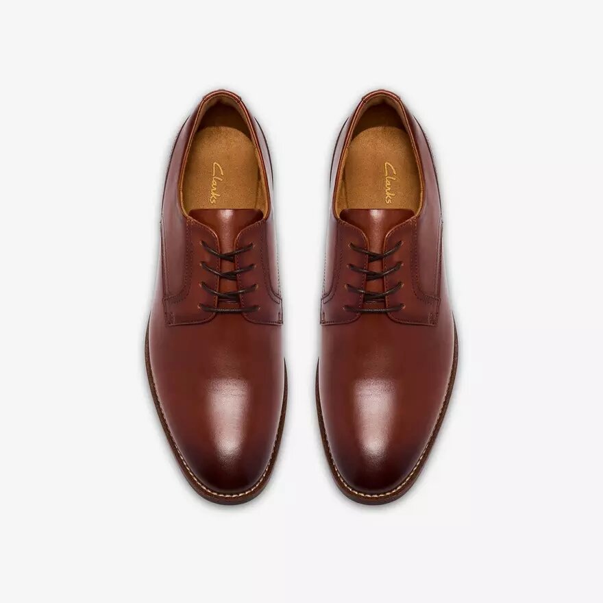 Chaussures brogues à lacets Bowburn en cuir beige pour homme Chaussures brogues à lacets Bowburn en cuir beige pour homme