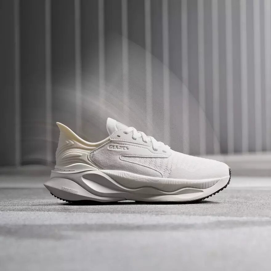 Chaussures de marche « Pace Walk » blanches pour femme Chaussures de marche « Pace Walk » blanches pour femme