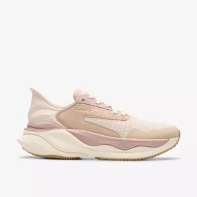 Chaussures de marche pour femmes Pace Walk Sand Chaussures de marche pour femmes Pace Walk Sand
