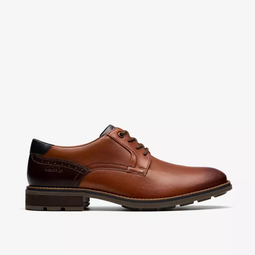 Chaussures Emmet Plain en cuir beige pour homme Chaussures Emmet Plain en cuir beige pour homme