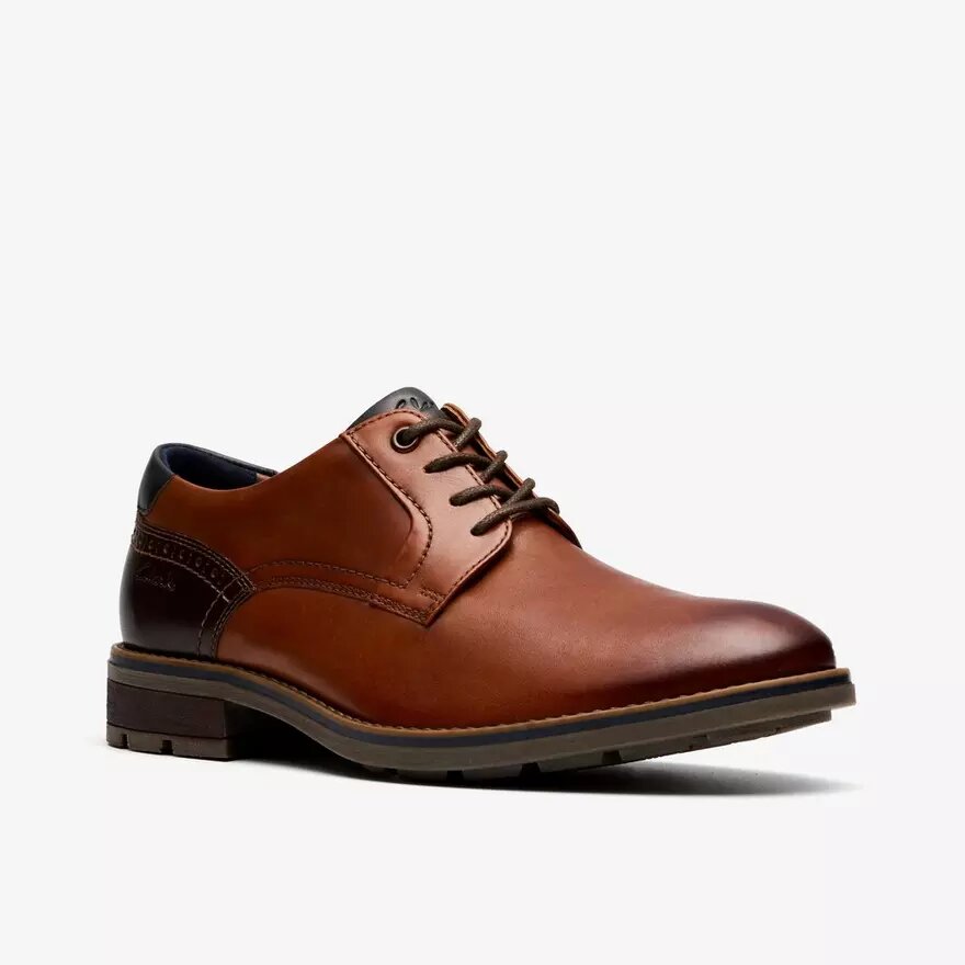 Chaussures Emmet Plain en cuir beige pour homme Chaussures Emmet Plain en cuir beige pour homme