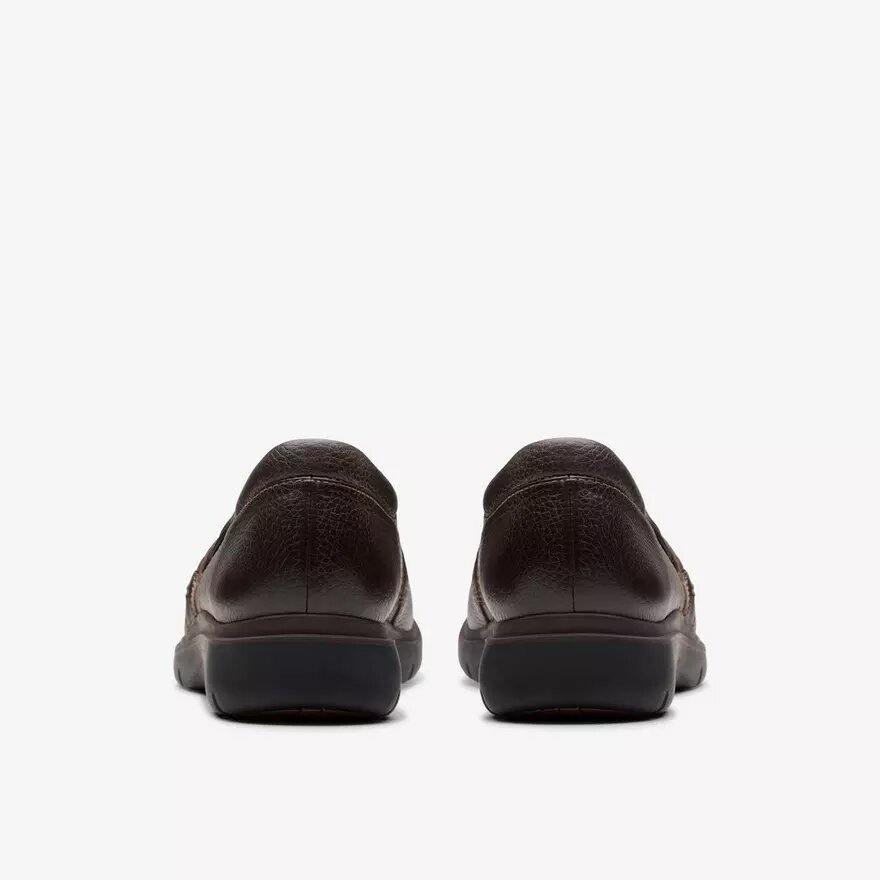 Chaussures à enfiler Certina Ease en cuir marron foncé pour femme Chaussures à enfiler Certina Ease en cuir marron foncé pour femme