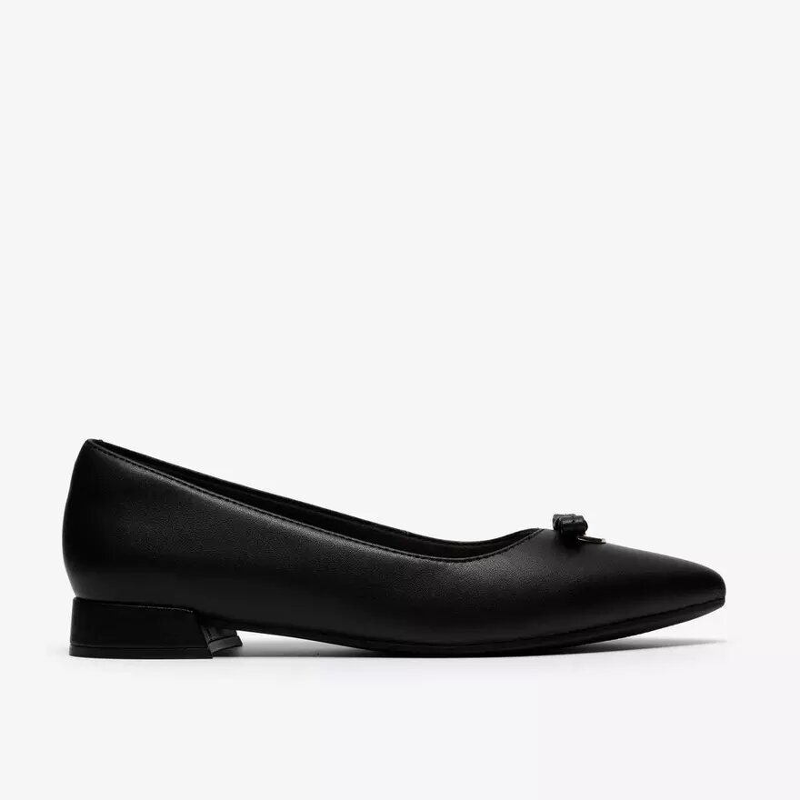 Chaussures à enfiler Natalyn Trim en cuir noir pour femme Chaussures à enfiler Natalyn Trim en cuir noir pour femme