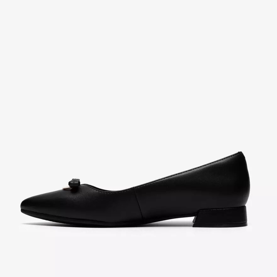Chaussures à enfiler Natalyn Trim en cuir noir pour femme Chaussures à enfiler Natalyn Trim en cuir noir pour femme
