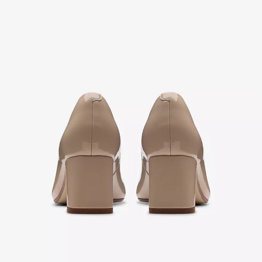 Chaussures Fernie Court en cuir verni pour femme, taille US Chaussures Fernie Court en cuir verni pour femme, taille US