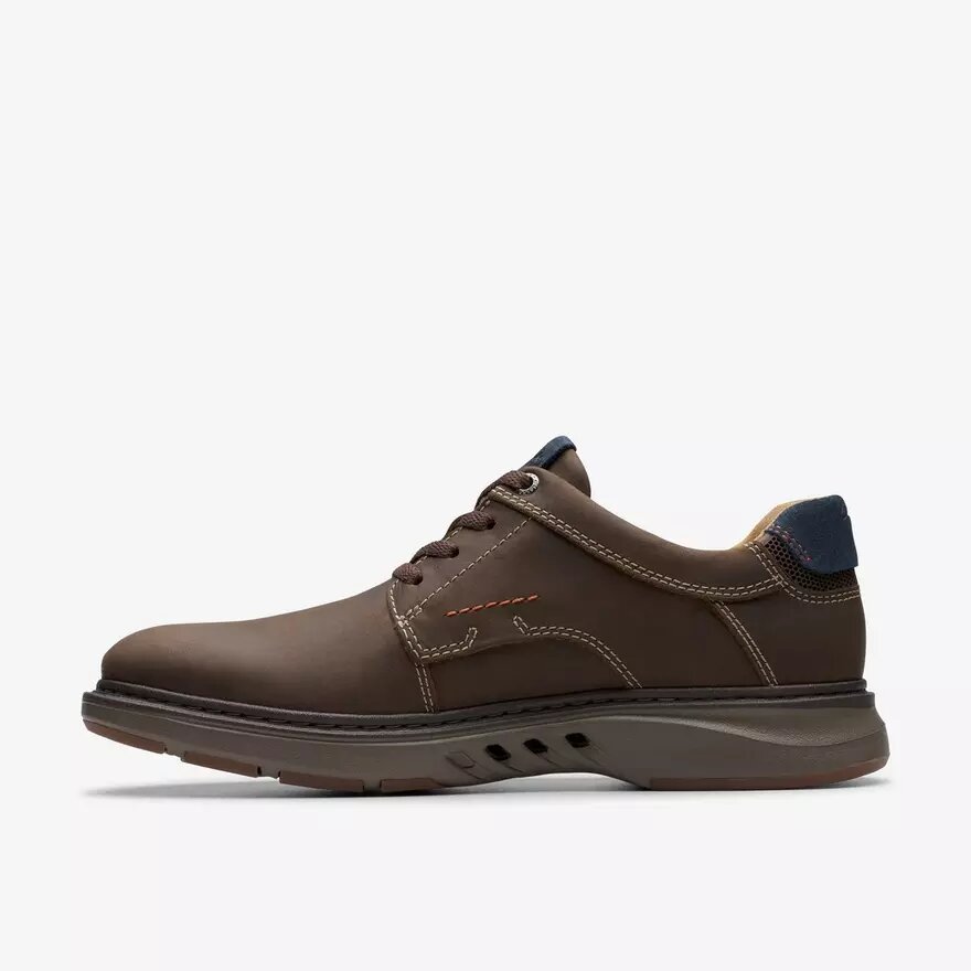 Chaussures pour homme Un Briley Pace en nubuck marron | Clark’s Chaussures pour homme Un Briley Pace en nubuck marron | Clark’s