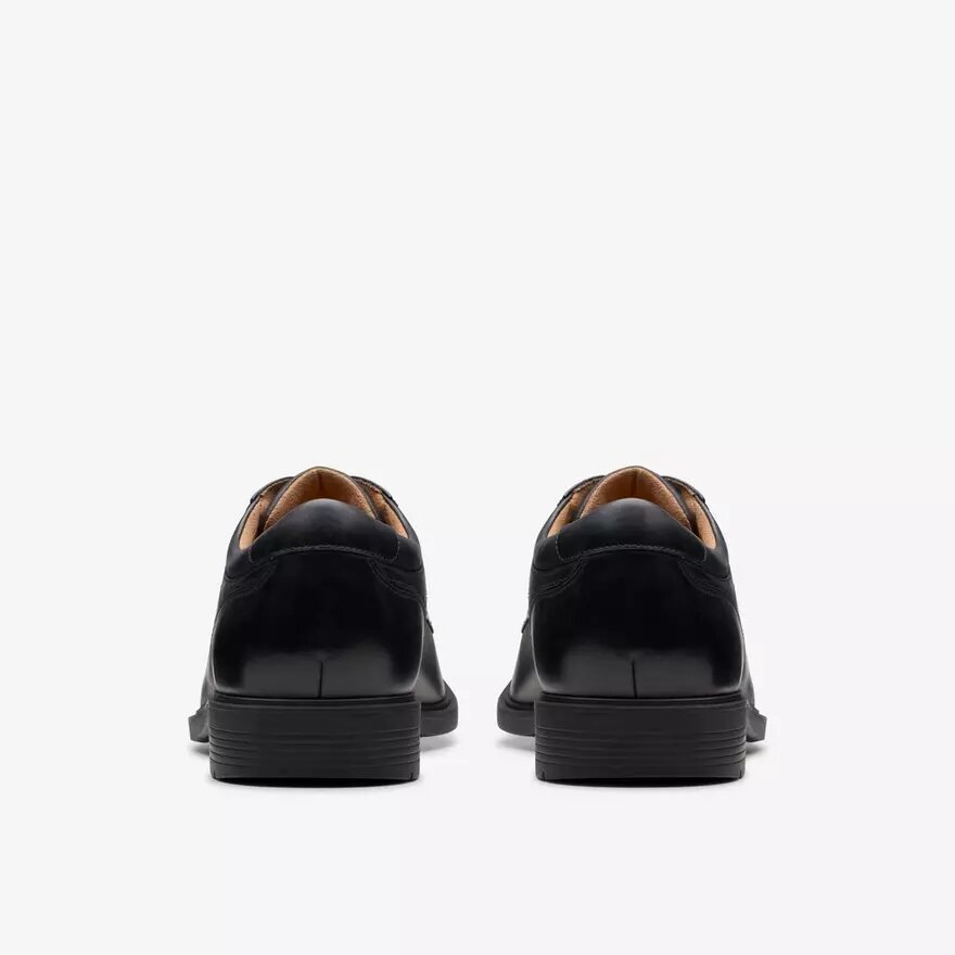 Chaussures Richelieu Eldredge pour homme en cuir noir uni | Clark’s Chaussures Richelieu Eldredge pour homme en cuir noir uni | Clark’s