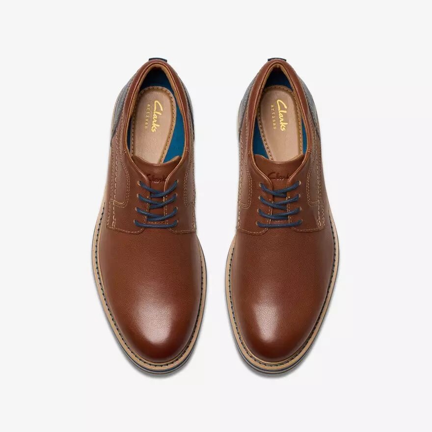 Chaussures Richelieu Monahan en cuir beige uni pour homme | Clark’s Chaussures Richelieu Monahan en cuir beige uni pour homme | Clark’s
