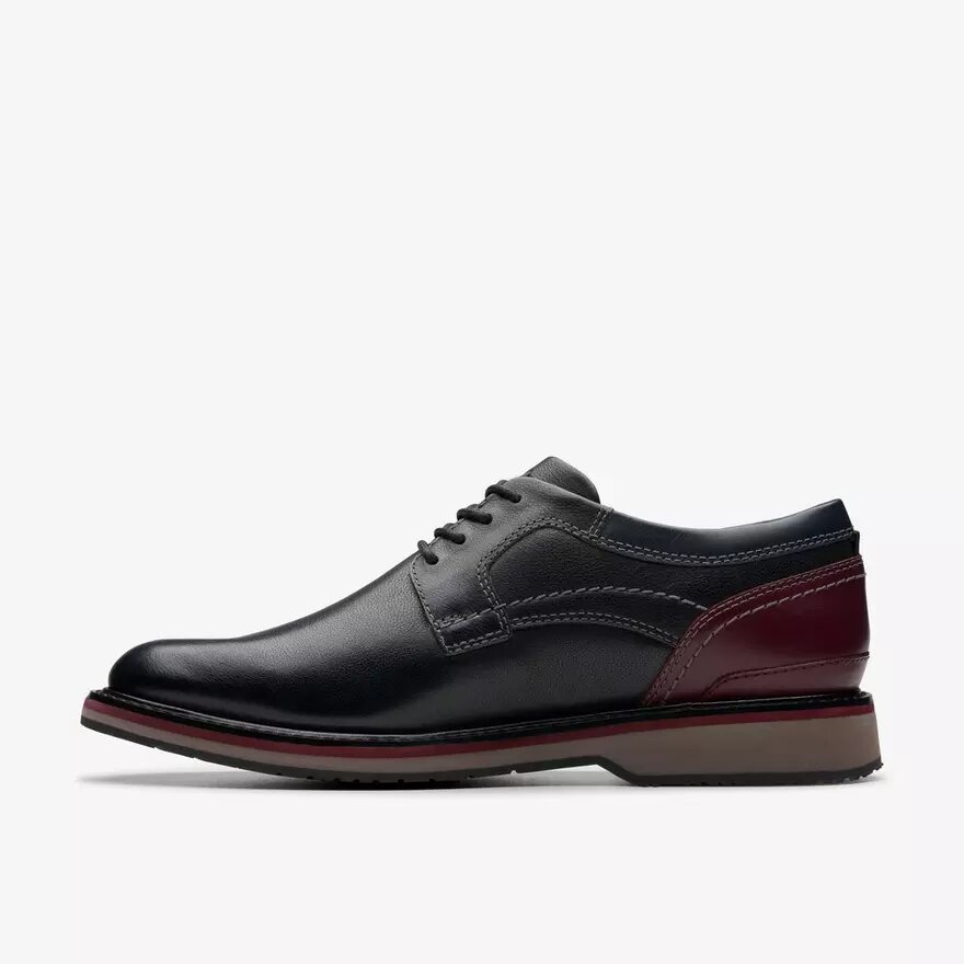 Chaussures Richelieu Monahan en cuir noir uni pour homme | Clark’s Chaussures Richelieu Monahan en cuir noir uni pour homme | Clark’s
