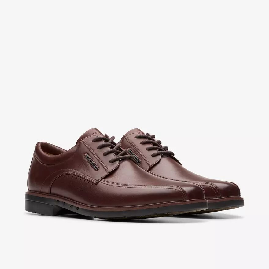 Chaussures Richelieu pour homme Un Kendric Way en cuir acajou | Clark’s Chaussures Richelieu pour homme Un Kendric Way en cuir acajou | Clark’s