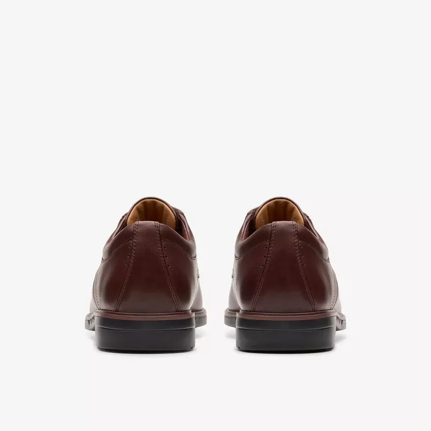Chaussures Richelieu pour homme Un Kendric Way en cuir acajou | Clark’s Chaussures Richelieu pour homme Un Kendric Way en cuir acajou | Clark’s
