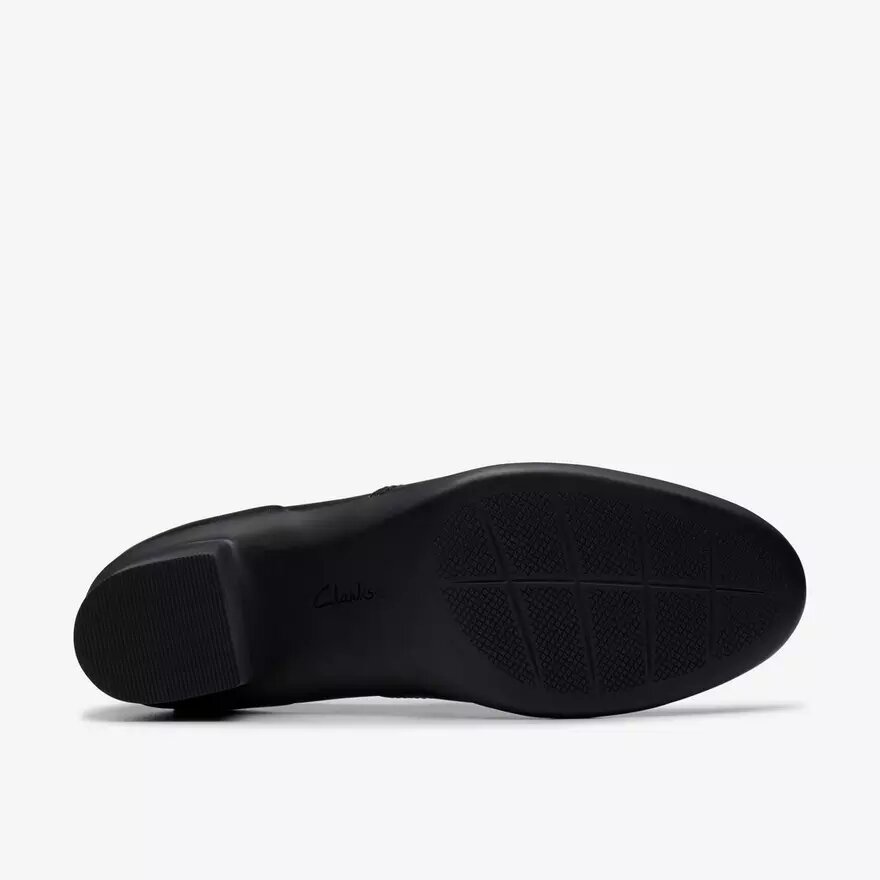 Chaussures à talons Shaya Tess en cuir noir pour femme Chaussures à talons Shaya Tess en cuir noir pour femme