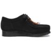 Chaussures Wallabee™ en daim noir pour homme Chaussures Wallabee™ en daim noir pour homme
