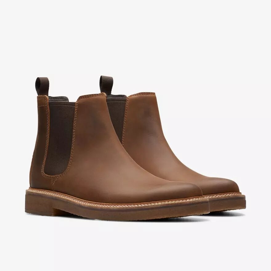 Clarkdale Easy Chelsea boots in leather with wax coating for men Clarkdale Easy Chelsea boots in leather with wax coating for men