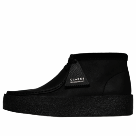 Clarks x Vandy The Pink Skeleton Wallabee V2 en cuir verni « Noir » 26163169