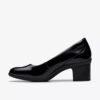 Escarpins Shaya Poppy en cuir verni noir pour femme Escarpins Shaya Poppy en cuir verni noir pour femme