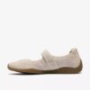Mary Janes Meridor Jane en daim blanc cassé pour femme