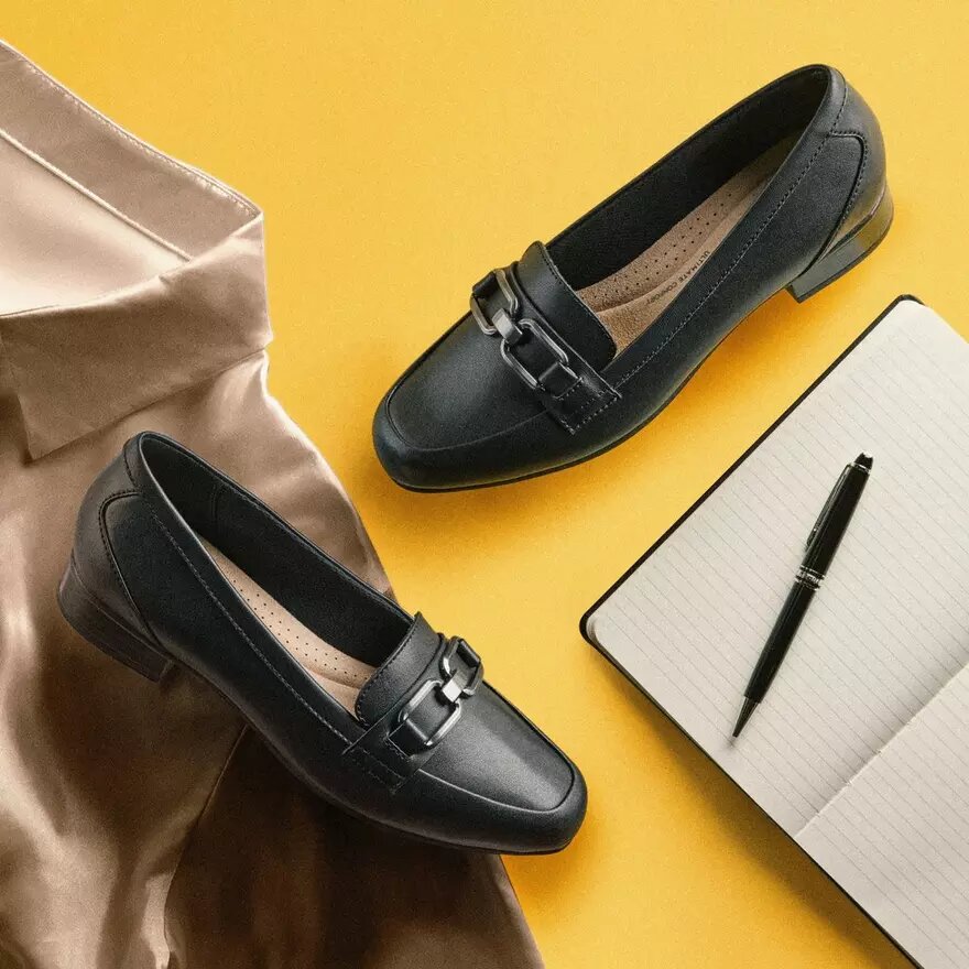 Mocassins Juliet Echo en cuir noir pour femme Mocassins Juliet Echo en cuir noir pour femme