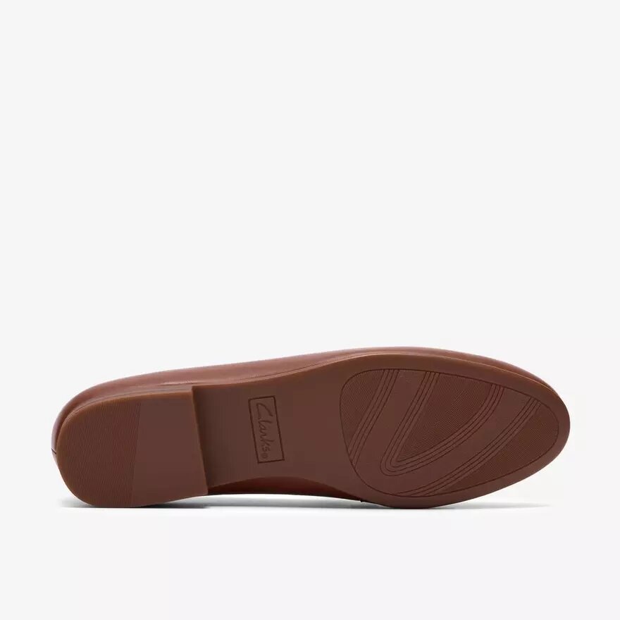 Mocassins Tamna Iris en cuir beige pour femme Mocassins Tamna Iris en cuir beige pour femme