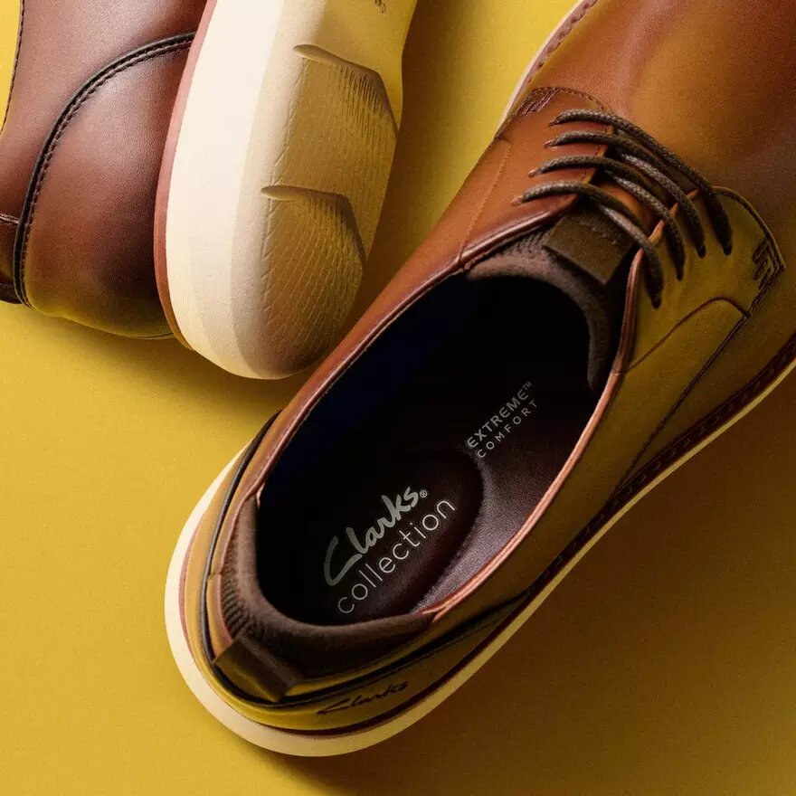 Richelieus Brantin Plain en cuir beige foncé pour homme Richelieus Brantin Plain en cuir beige foncé pour homme