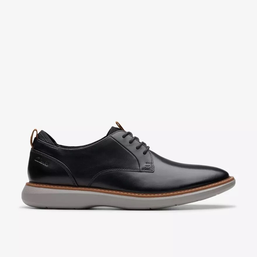 Richelieus Brantin Plain en cuir noir pour homme Richelieus Brantin Plain en cuir noir pour homme