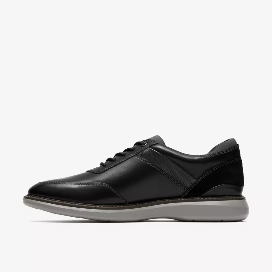 Richelieus en cuir noir pour homme, style Brantin Richelieus en cuir noir pour homme, style Brantin