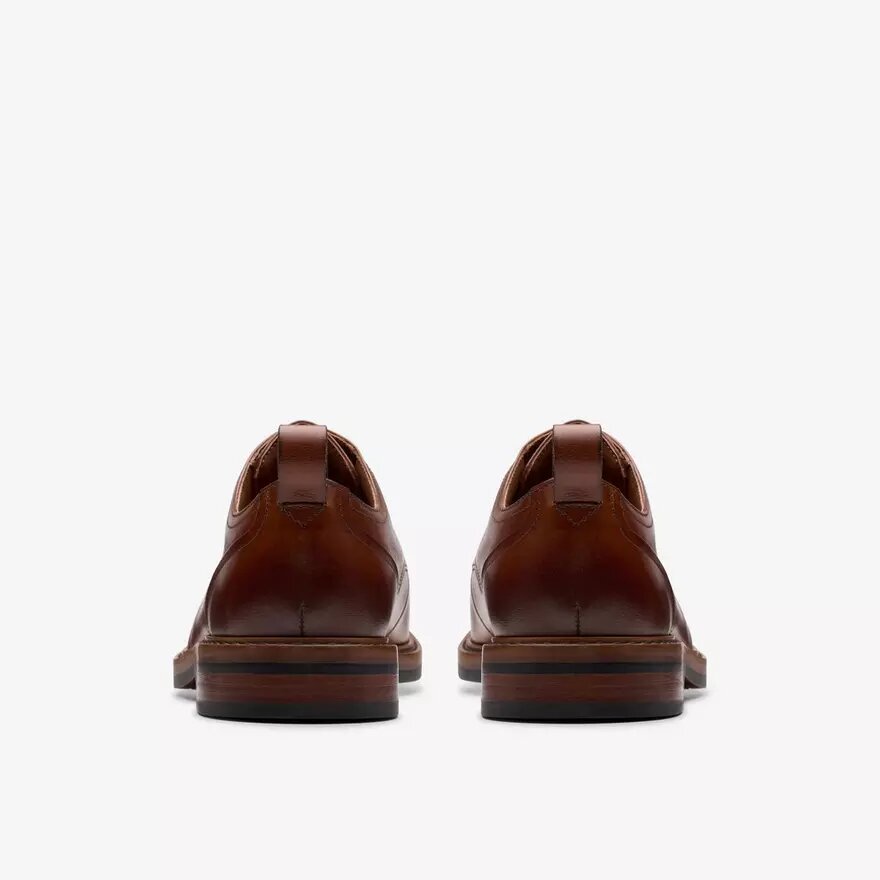 Richelieus à lacets Aldwin pour homme en cuir beige Richelieus à lacets Aldwin pour homme en cuir beige