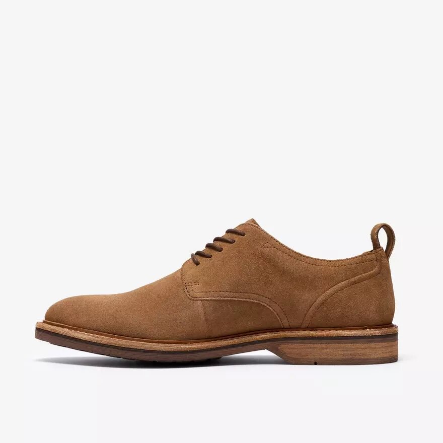 Richelieus à lacets Aldwin pour homme en daim beige Richelieus à lacets Aldwin pour homme en daim beige