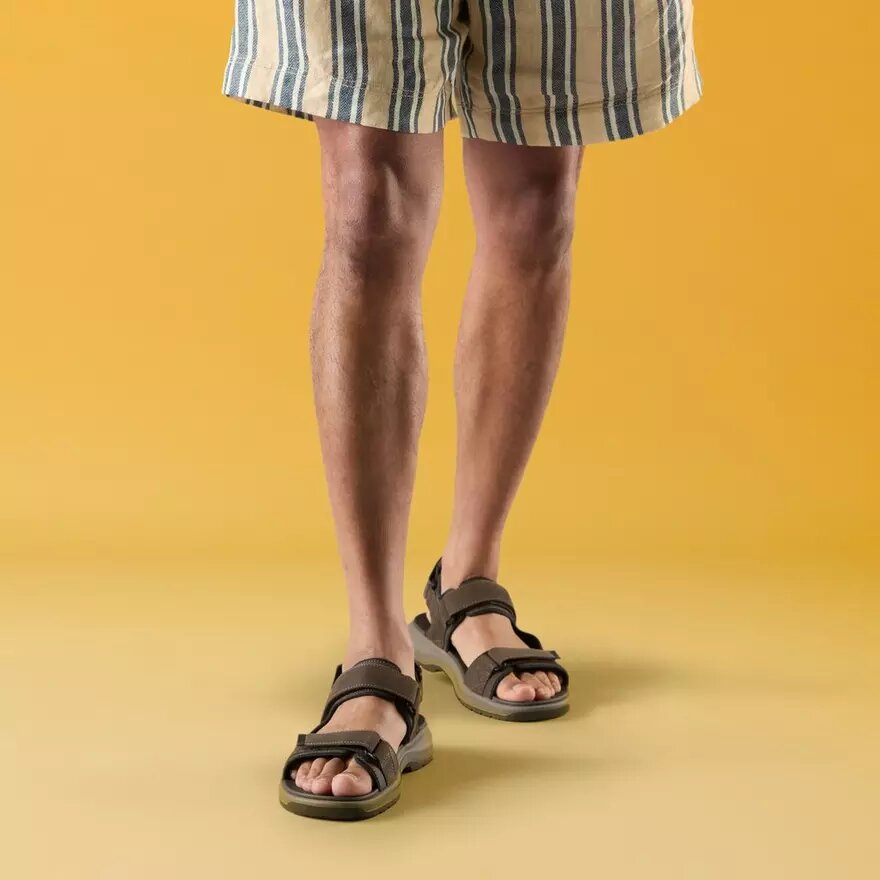 Sandales Guideview Trek en cuir ciré pour homme Sandales Guideview Trek en cuir ciré pour homme