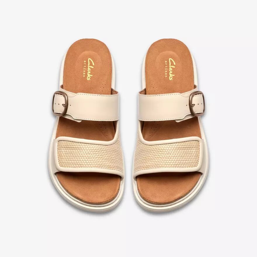 Sandales plates Arwell Step en cuir crème pour femme Sandales plates Arwell Step en cuir crème pour femme