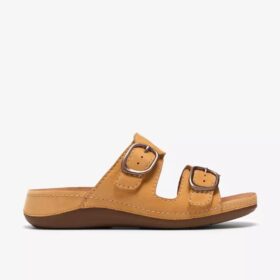 Sandales plates Cecily Step pour femme en nubuck ocre clair Sandales plates Cecily Step pour femme en nubuck ocre clair