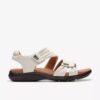 Sandales plates en cuir blanc cassé Kitly Ave pour femme Sandales plates en cuir blanc cassé Kitly Ave pour femme