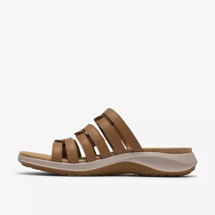 Sandales plates Maelynn Abby en cuir beige pour femme Sandales plates Maelynn Abby en cuir beige pour femme