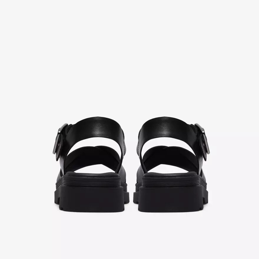 Sandales plates Orinoco3 Cross en cuir noir pour femme Sandales plates Orinoco3 Cross en cuir noir pour femme